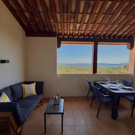 Appartement Vue Mer, Piscine, Clim