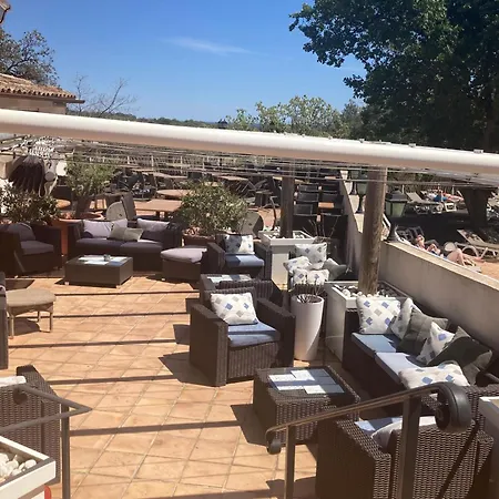 Vue Mer, Piscine, Clim * Grimaud